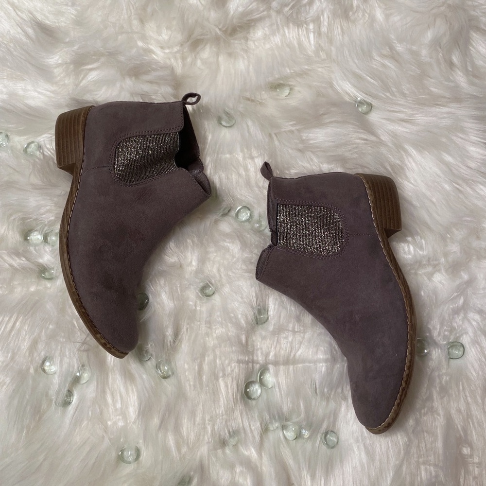 💎Old Navy Gray Kids Chelsea Boots size 3